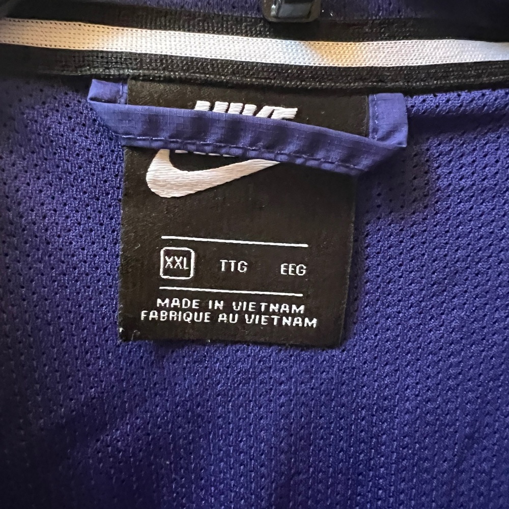 Nike Men's Windbreaker